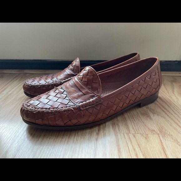 Allen Edmonds Shoes - Allen Edmond St Lucia loafer Wmn’s 10 Mn’s 8.5